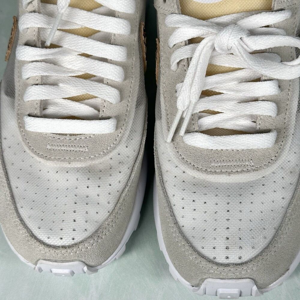 Nike Shoes Women’s Size 7.5 Waffle One SE Leopard White Sneakers DJ9776-100 - Picture 5 of 15